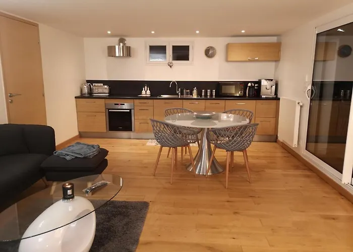 Tres Bel Appartement Avec Vue Sur Les Montagnes